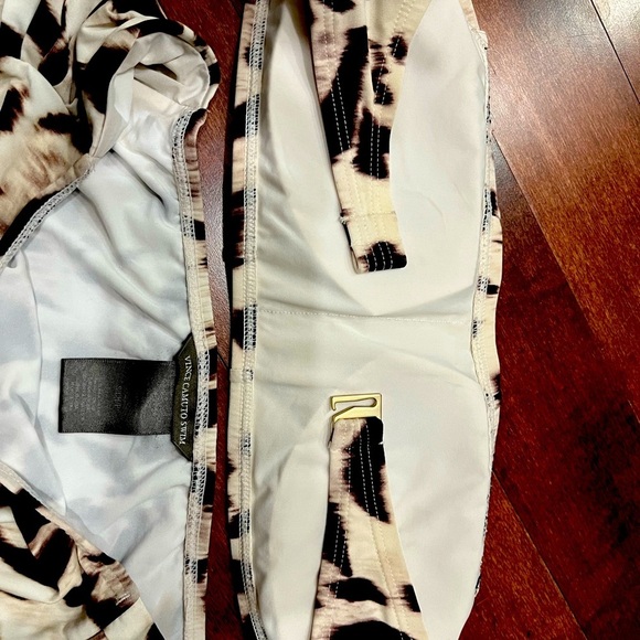 Vince Camuto Bikini strapless - Picture 3 of 3